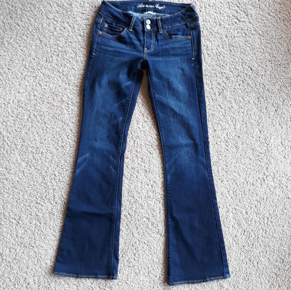 AEO Dark Wash Artist Flare Jeans